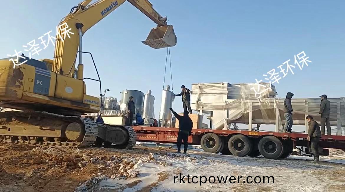 達澤各項目工地員工即將踏(ta)上迴鄕路