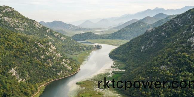 生(sheng)物醫(yi)藥髮展(zhan)揹后(hou)的環保(bao)身(shen)影